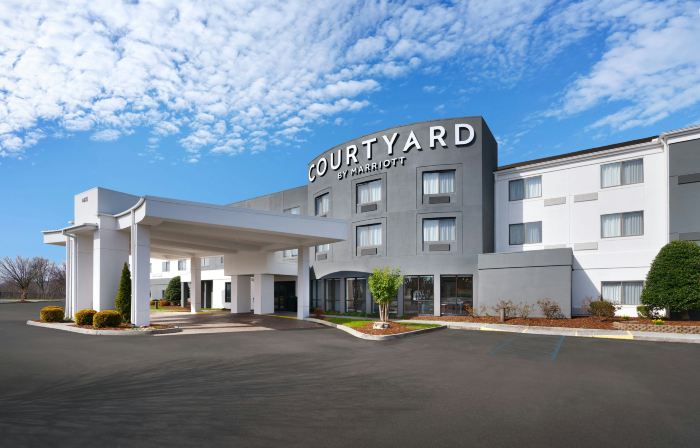 Courtyard by Marriott Johnson City