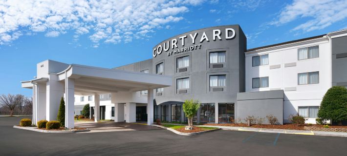 Courtyard by Marriott Johnson City Hotels in Johnson City