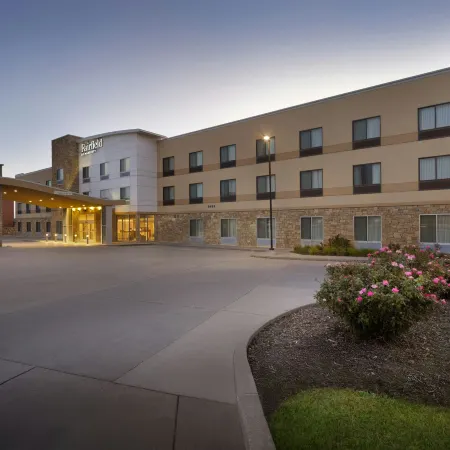 Fairfield Inn & Suites Lincoln Southeast