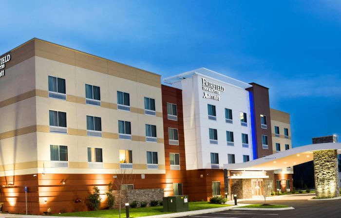Fairfield Inn & Suites Dickson