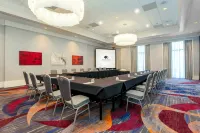 DoubleTree by Hilton Atlanta Airport - Business