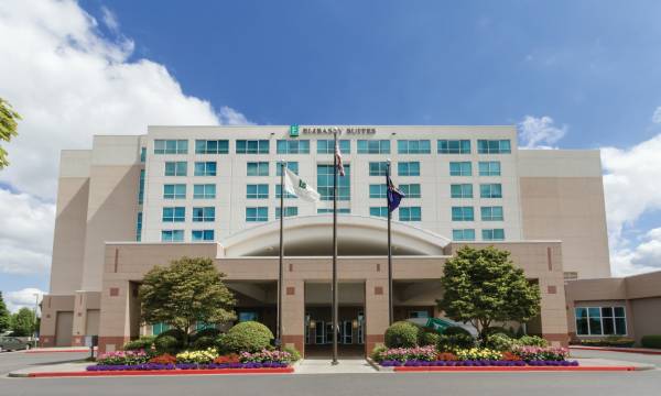 Embassy Suites by Hilton Portland Airport