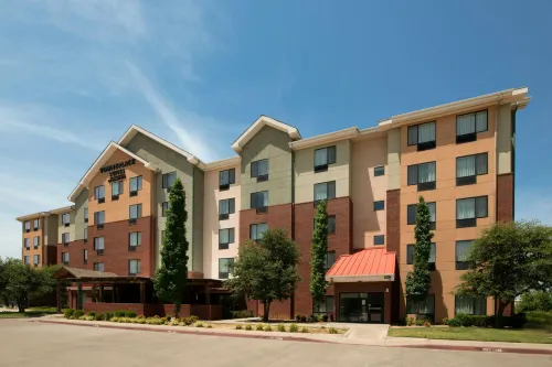 TownePlace Suites by Marriott Oklahoma City Airport - Airport Shuttle