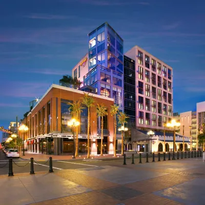 Hard Rock Hotel San Diego Hotels near Coronado Bridge