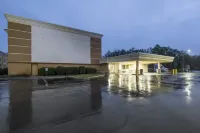Red Roof Inn Knoxville Central - Papermill Road - Bãi đậu xe