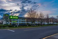 HomeTowne Studios Eugene - Springfield - Motels