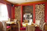 Premier Inn Edinburgh A7 (Dalkeith) - breakfast