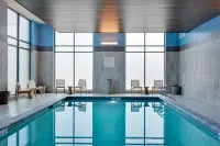 Hampton Inn Salem Boston, MA - Pools