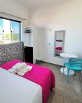 Maraga Beach Hostel - Kitchens