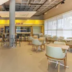 Tru by Hilton Criciúma - servizio colazione