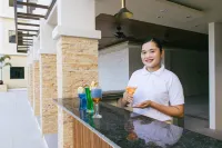 Panglao Vista Suites by SMS Hospitality - bar