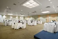 Ramada by Wyndham Trenton - 3-Sterne