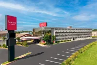Ramada by Wyndham Tulsa Broken Arrow - 2-Star