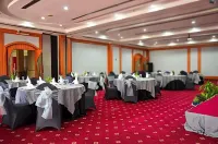 Hotel Horison Arcadia Heritage Surabaya فنادق في Krembangan