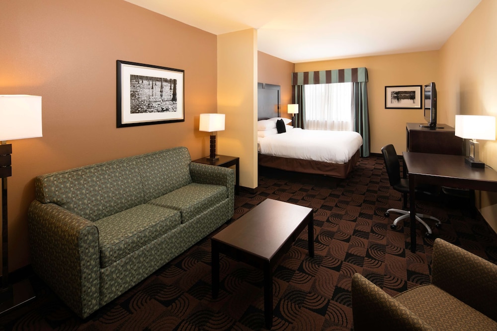 Red Lion Inn & Suites Saraland