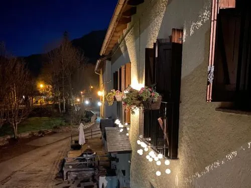 阿塔蒙坦亞酒店