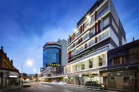 Holiday Inn & Suites Sydney Bondi Junction by IHG