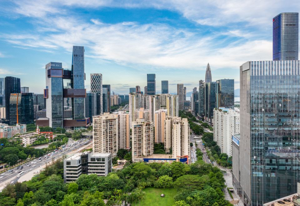 2. 홀리데이 인 선..