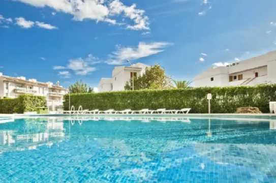 Apartamentos Llevant