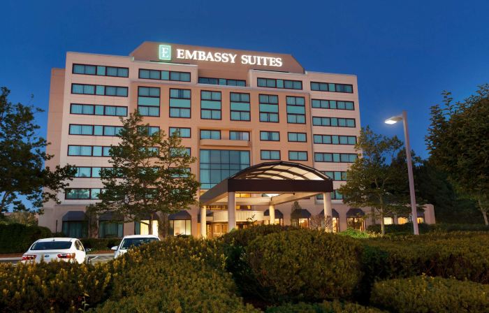 Embassy Suites by Hilton Boston Waltham