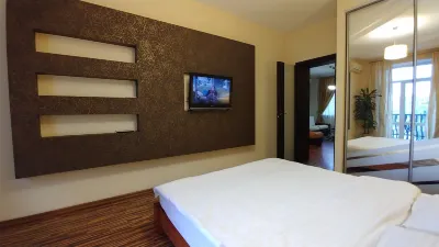 One Bedroom. Lux. 17 Baseina STR. Near Gulliver