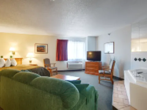 温泉村唄盟套房酒店 温泉村酒店