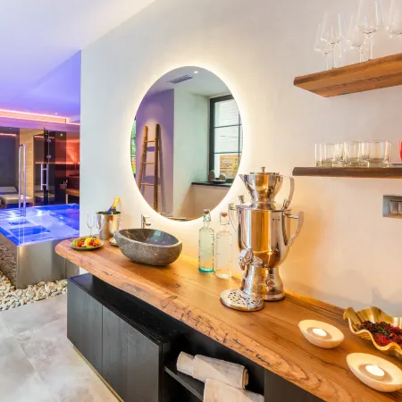 Mosaic House Design Hotel