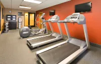 Hampton Inn Utica - Gym