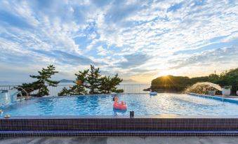 Tongyeong Nerja 21 Pension - Housity