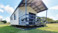 Tasman Holiday Parks - Fisherman's Beach Hotel di Kinka Beach