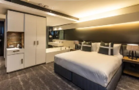 The Capital 15 on Orange Hotel & Spa