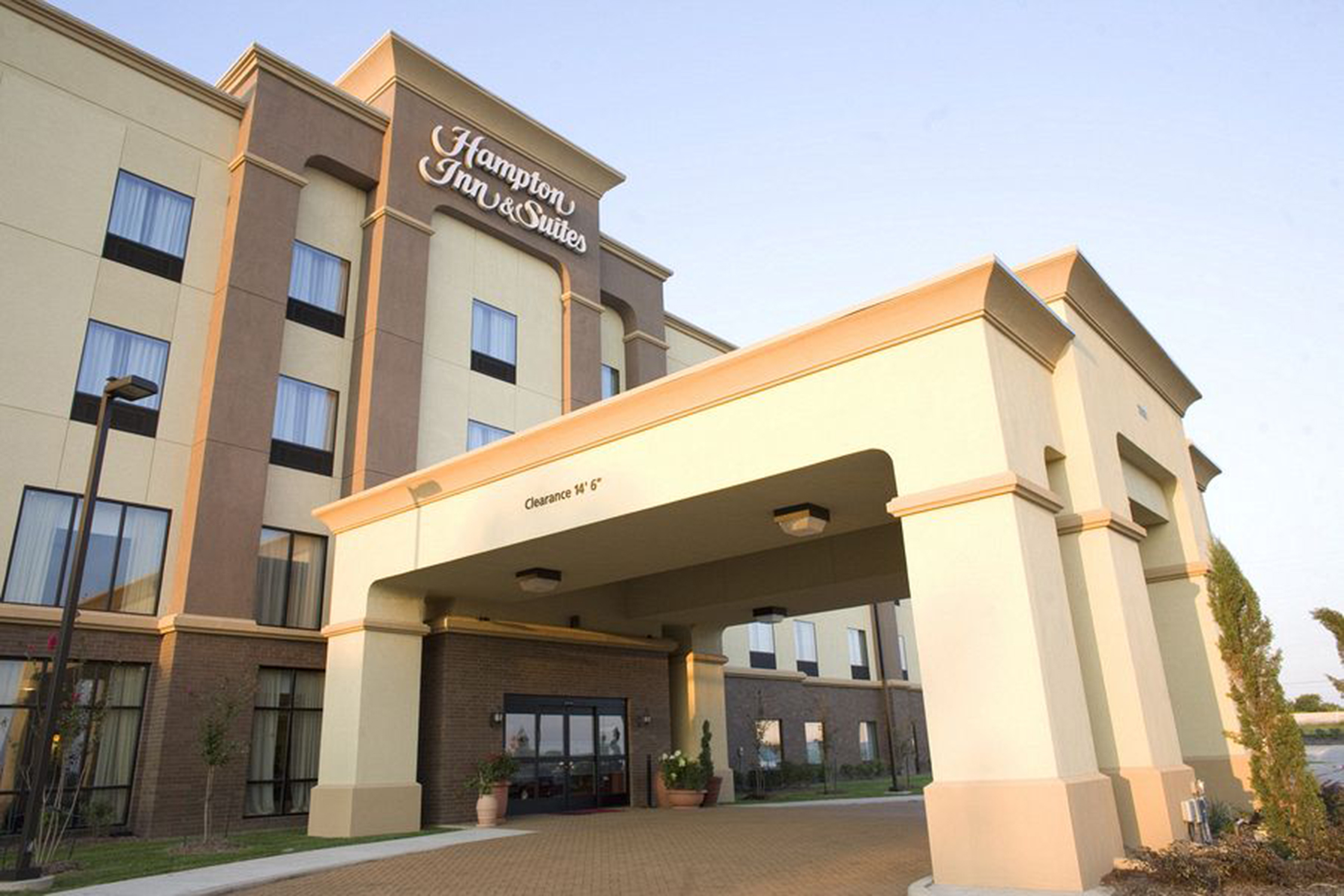 Hampton Inn & Suites Dallas-DeSoto