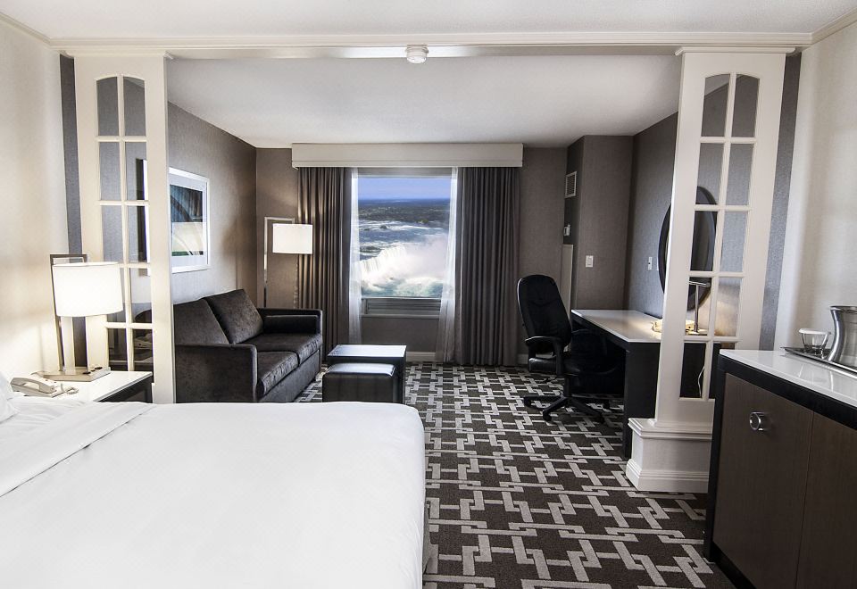 힐튼 나이아가라 폴스/ 폴스뷰 호텔 & 스위트