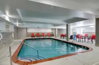 Hampton Inn & Suites Parkersburg Downtown Các khách sạn ở Parkersburg