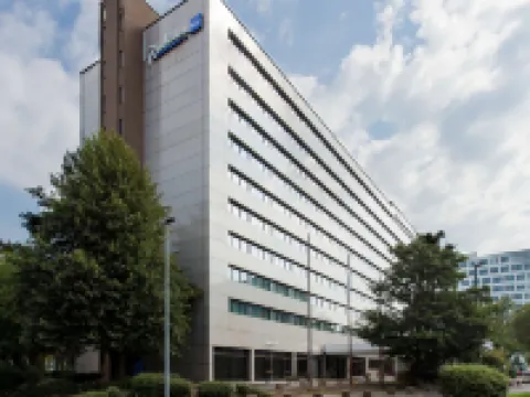 Radisson Blu Conference Hotel, Dusseldorf Hotels near Seestern
