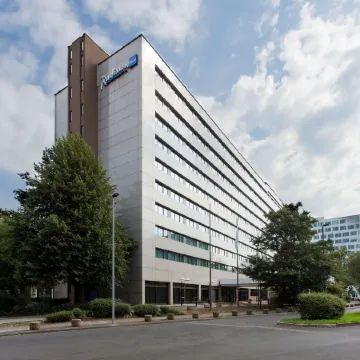 Radisson Blu Conference Hotel, Dusseldorf Отели в г. Дюссельдорф