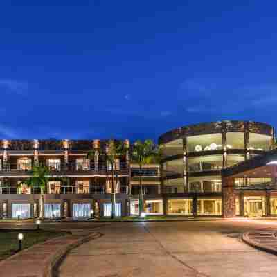 Falls Iguazú Hotel & Spa Hotel Exterior