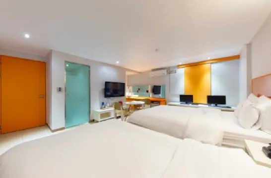 Daejeon Eunhaeng Jawoori Hotels near Daeheungdong Culture and Art Road