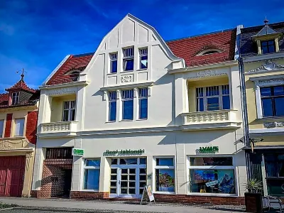 Apartment Senftenberg - 1907 Hotels near Schleuse Am Koschener Kanal