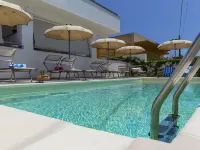 Talìa Luna - piscina