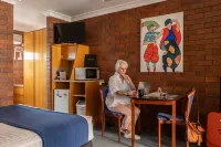 Country Pathfinder Motor Inn Hotels in Dalby