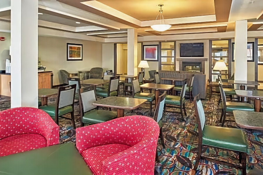 Holiday Inn Express & Suites El Paso Airport, an Ihg Hotel