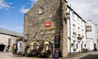 Kings Arms Hotel