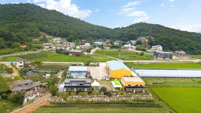 강화 휴엘 팬션 썸네일