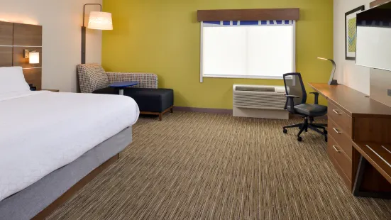 Holiday Inn Express & Suites Ottumwa