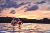 Aloft by Marriott Langkawi Pantai Tengah - Romantic