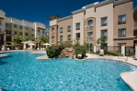 Holiday Inn Express & Suites PHOENIX - GLENDALE SPORTS DIST by IHG - Pools