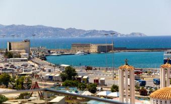 Heraklion Castle & Sea View Minimalistic Loft