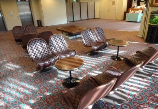 반다이 실버 호텔 로비