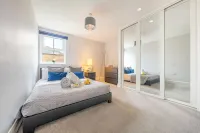 Super Luxe Central Maidenhead Apartment